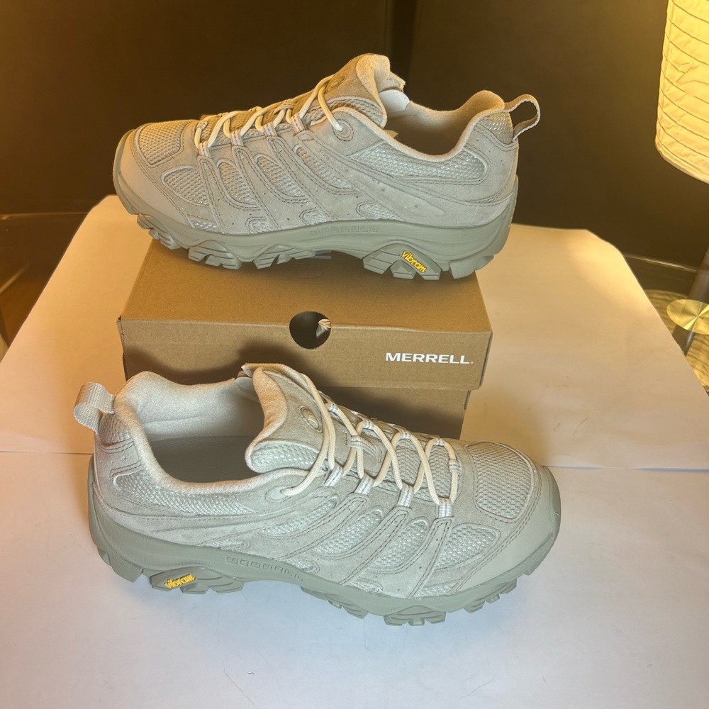 Merrell Men's Hiking Shoe Model J038321 Size 10.5